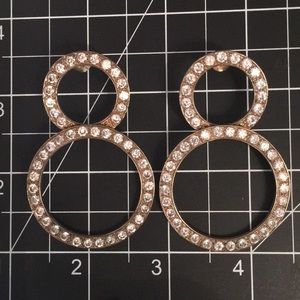 Earrings with Swarovski crystals figure 8 shape